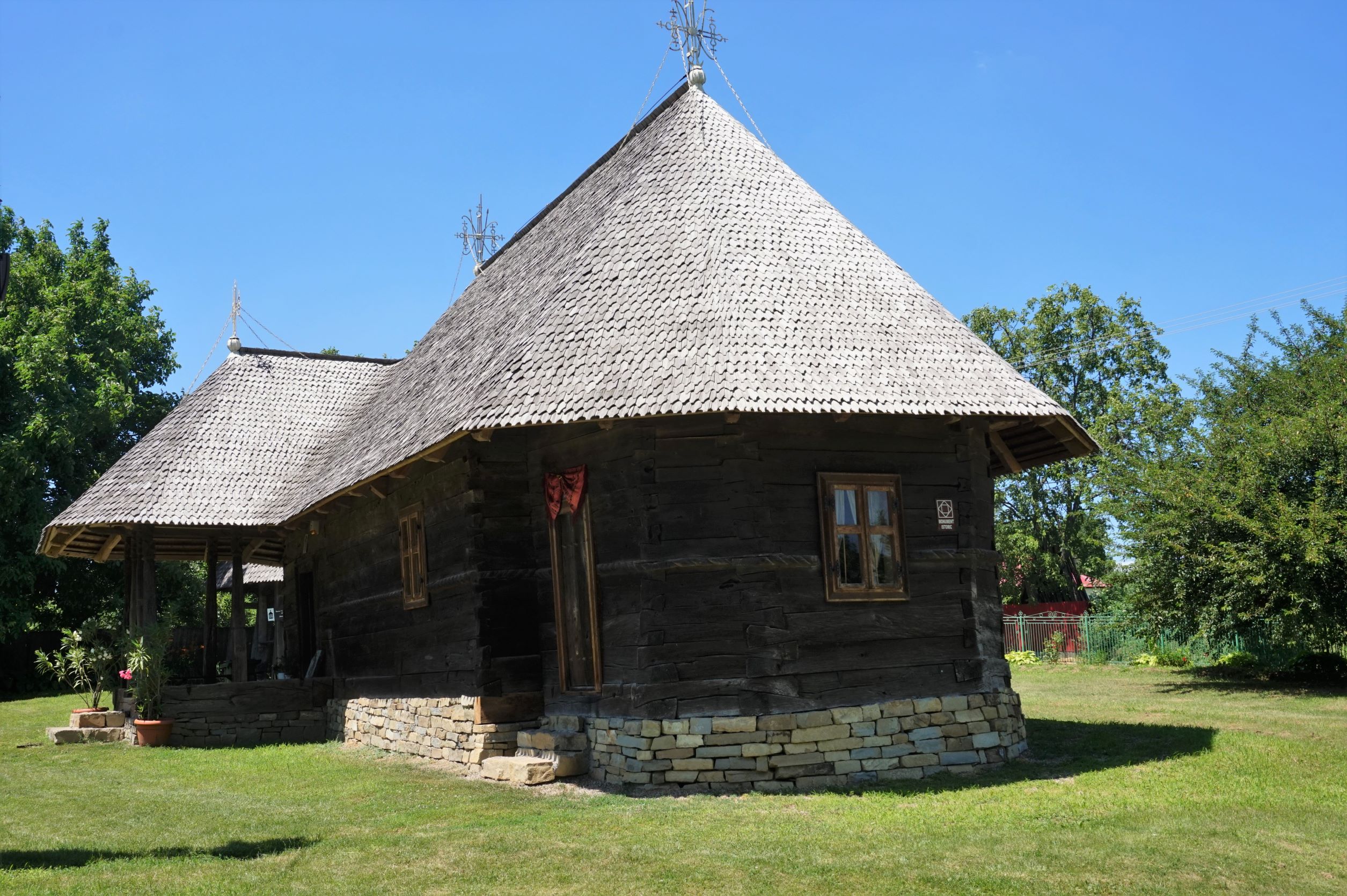 Biserica de lemn Sf. Ioan Botezătorul, cod LMI VN-II-m-A-06503, comuna Movilița